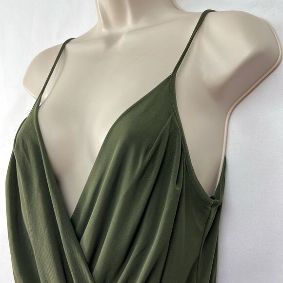 Kayleigh olive Green pull on jumpsuit size small EUC - Picture 5 of 10